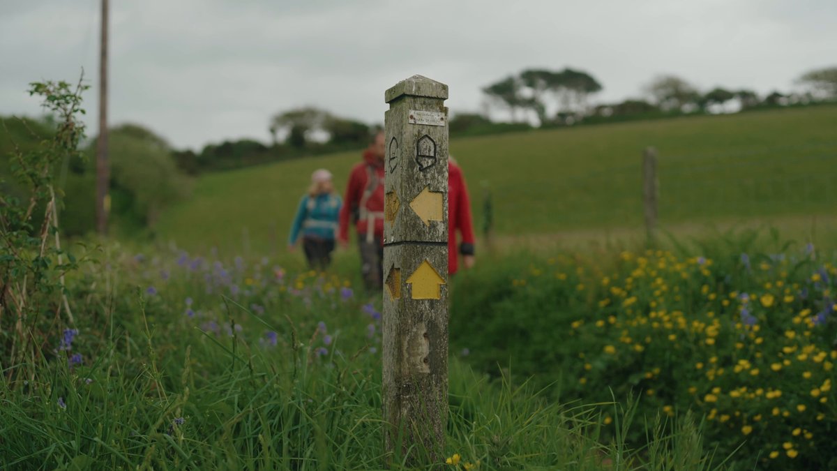 Hear how Lucy found guiding